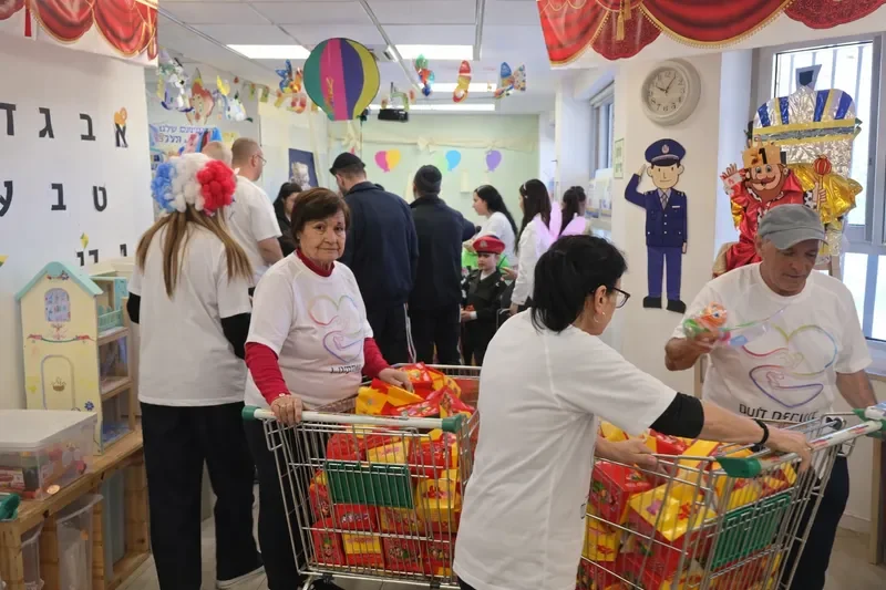 עבודת צוות באריזת הרצון להקים ביחד בית תמחוייחבילות